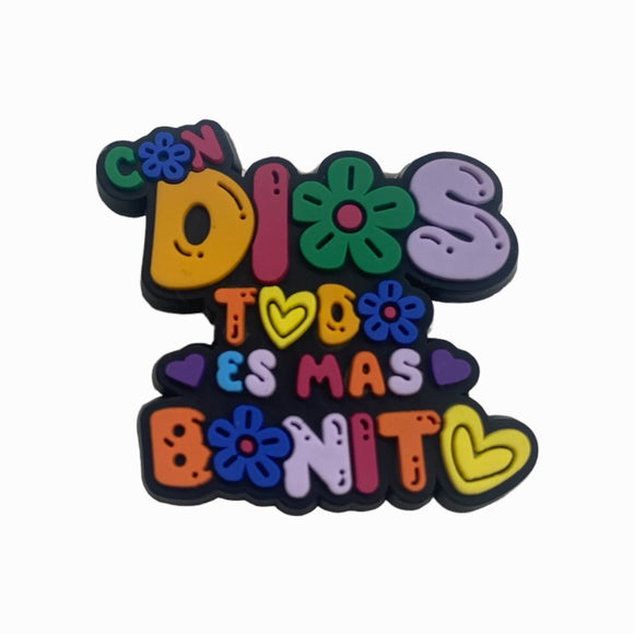 Con dios todo es mas bonito